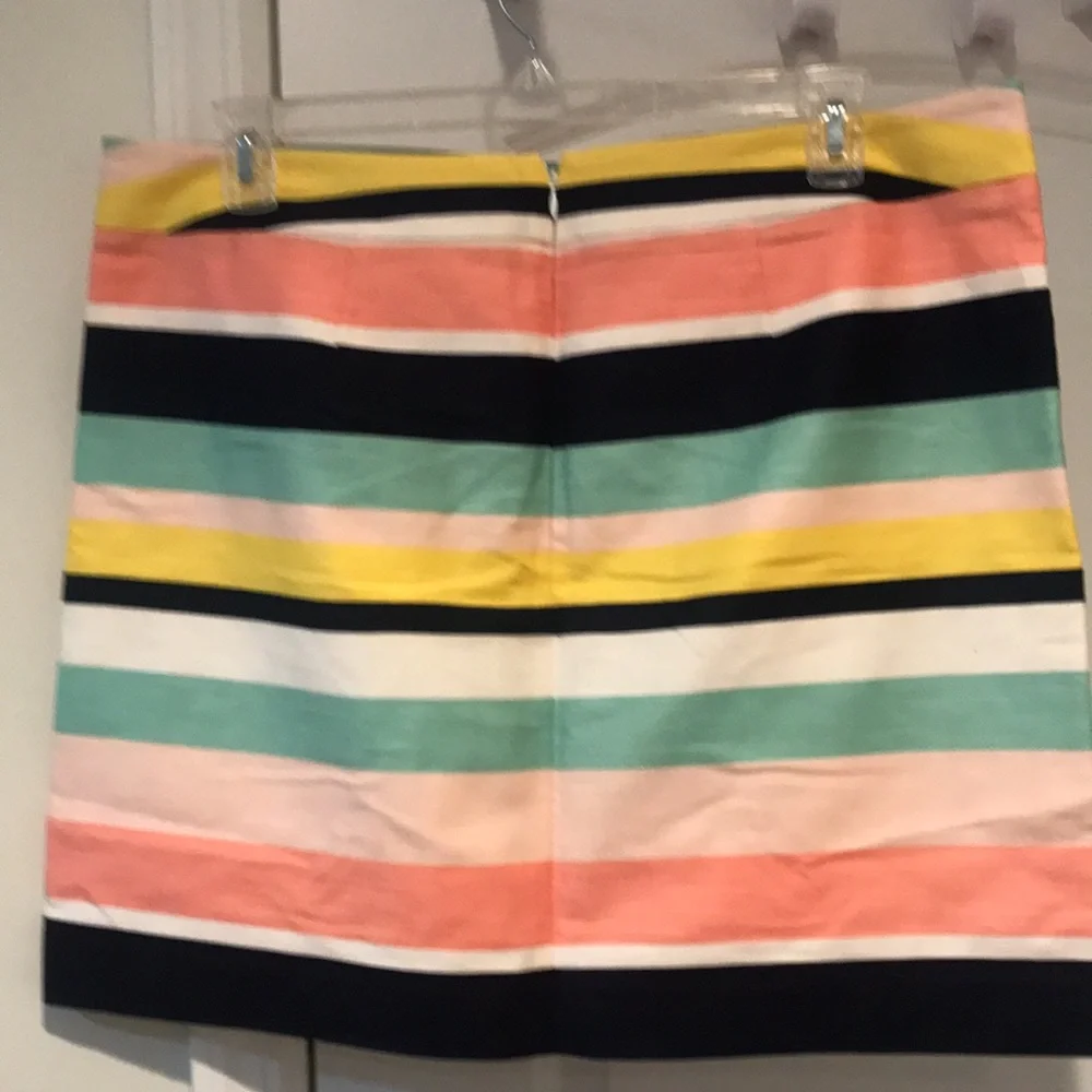 Striped Mini Skirt. Excellent condition. Size 16 - Picture 2 of 6